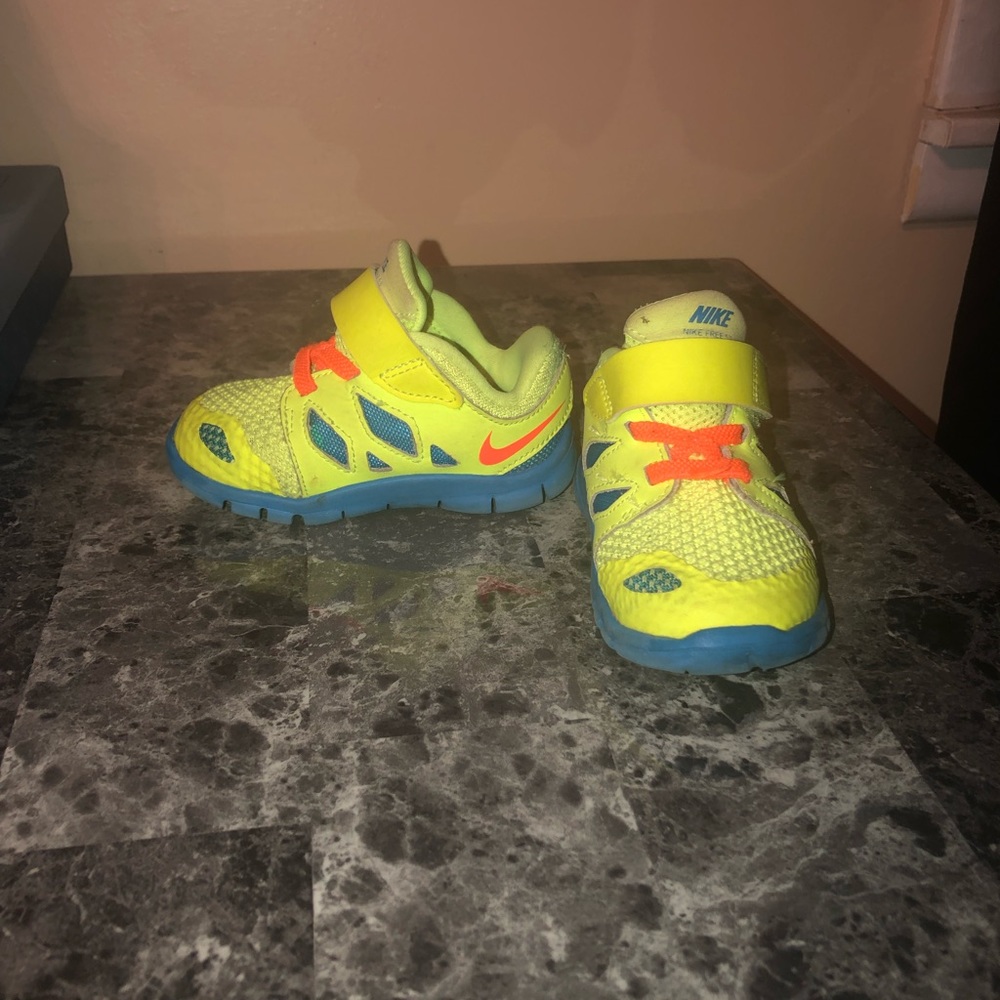 Toddler 5C Nike Free 5.0